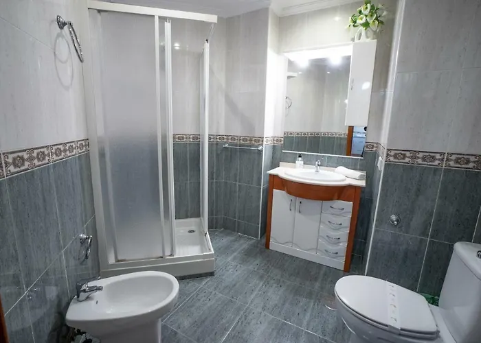 Edf. Albaida I, 5º H * Nerja